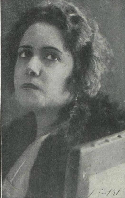 Teodora
                  Moreno